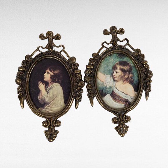 Vintage Pair of Small Metal Framed Images of Children - Picture 1 of 7